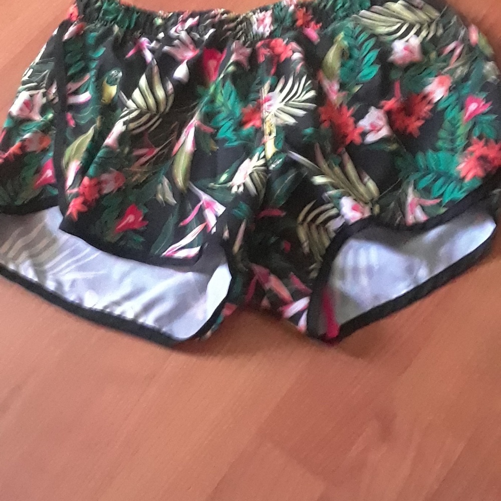 Floral swimbottoms
